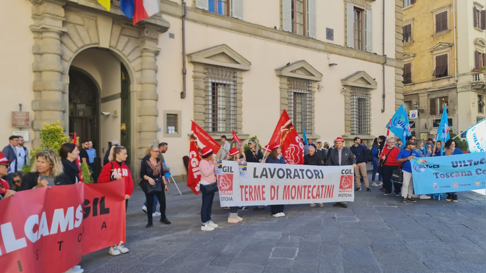 Firenze: Terme, presidio davanti alla Regione