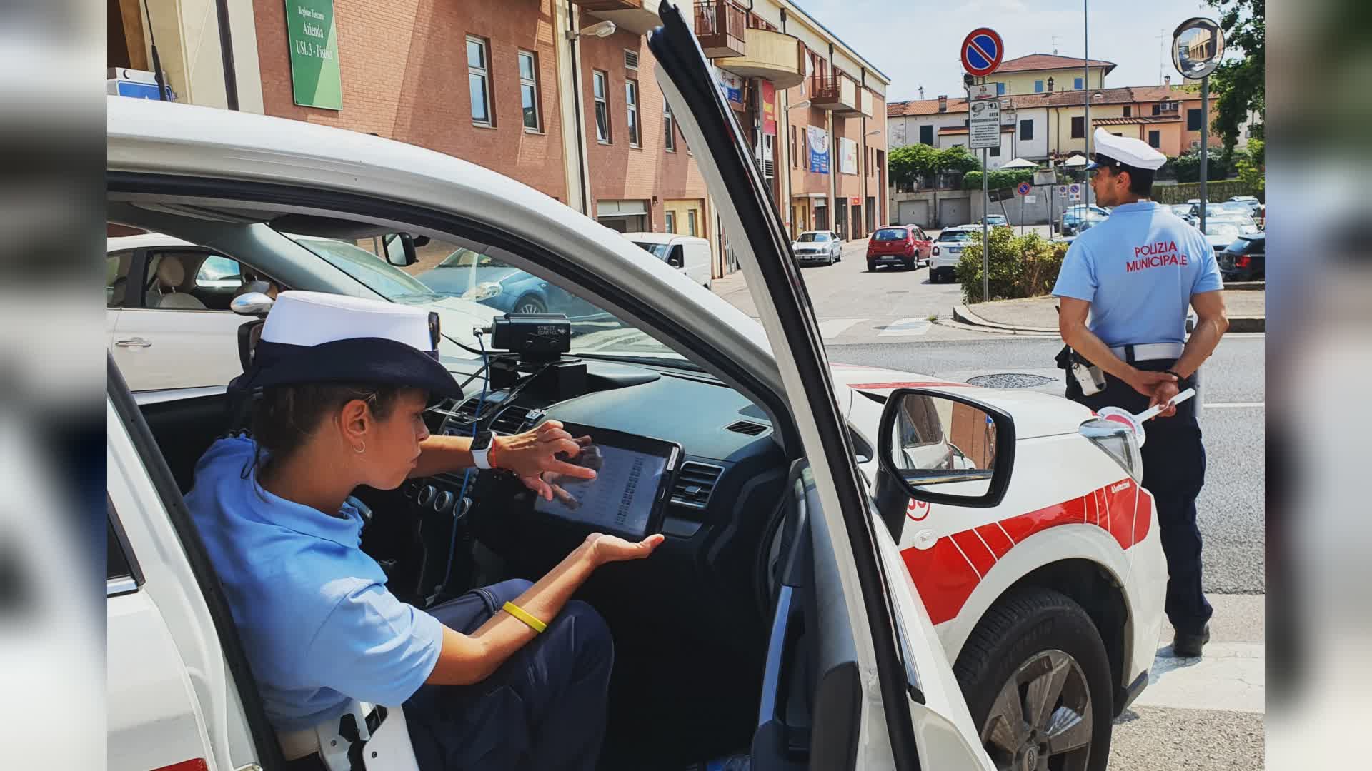 Pistoia: guidava senza patente; auto ferma e multa di 5000€
